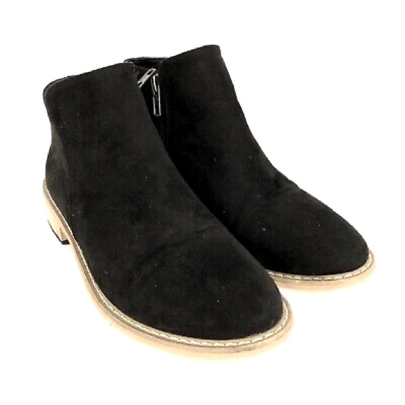 SEVEN 7 ~Womens Black Vegan Suede Booti Ankle Boots Side Zip Size 9 - Picture 10 of 14